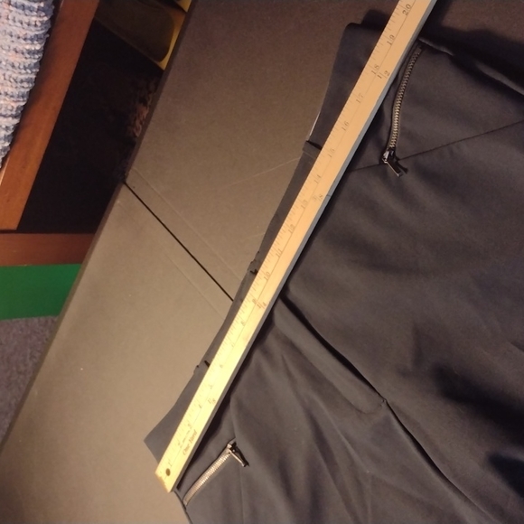 Worthington, brand new, size 16, gray slacks. - Picture 6 of 6